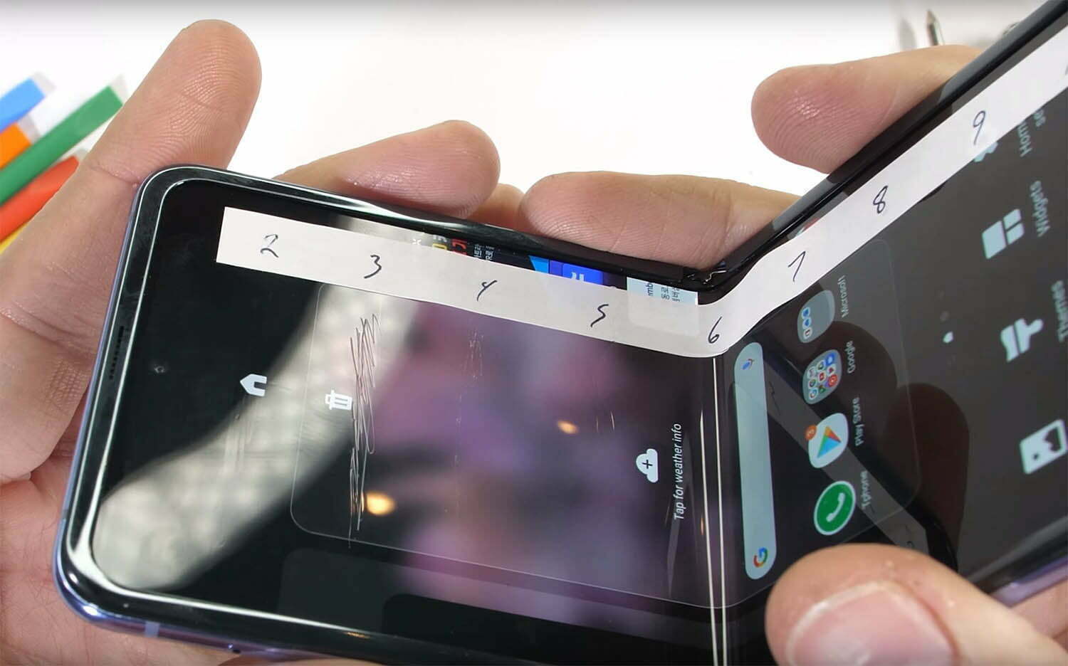 Galaxy Z Flip gets the durability test