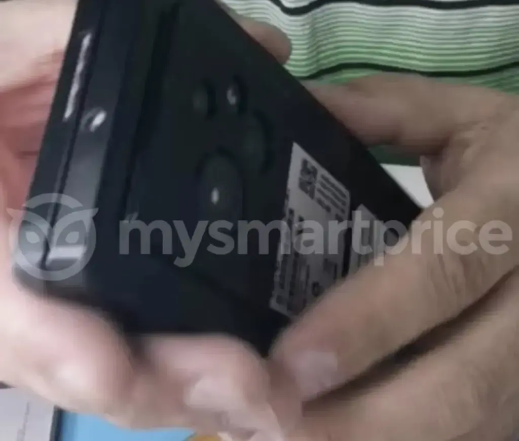Tecno Phantom V Fold 2 1.jpg