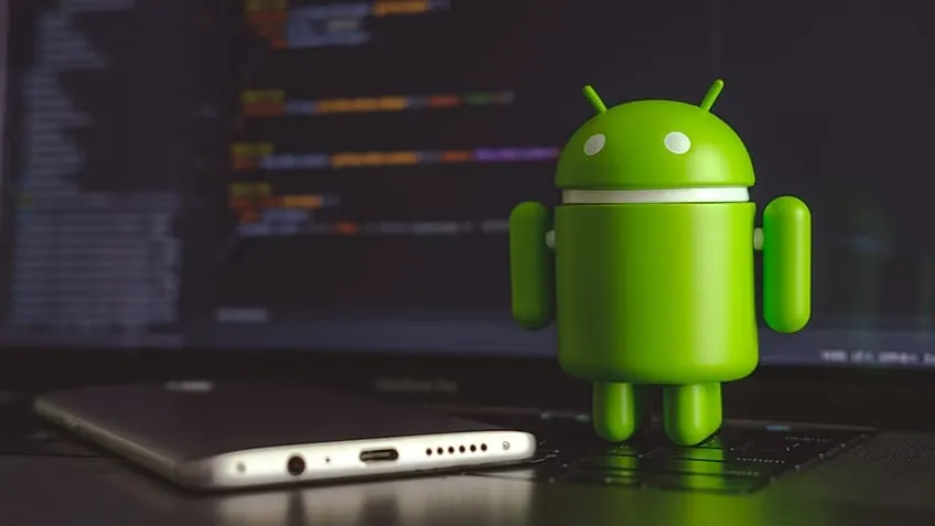 What languages should you learn for developing Android apps