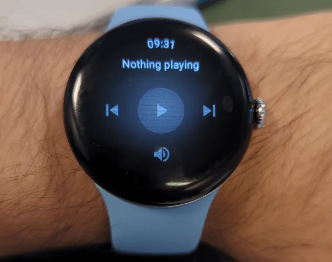 WearOS receives more media controls on Pixel Watch 3