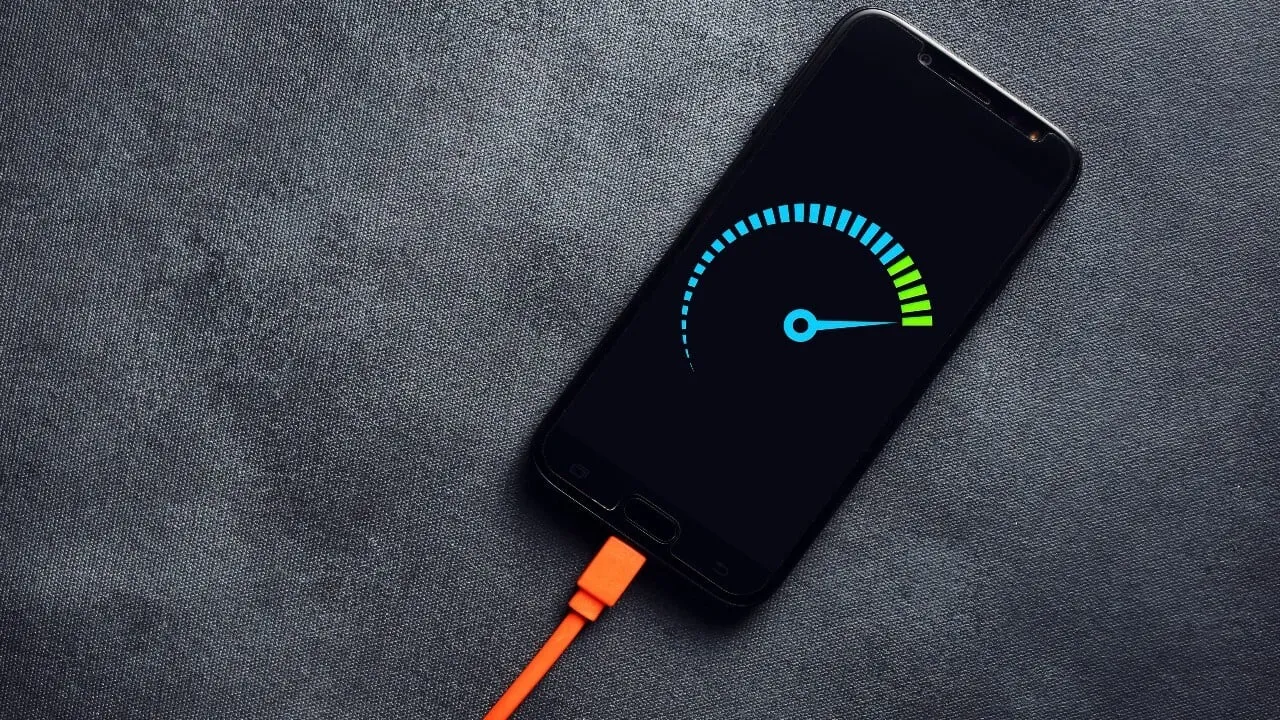 Does fully charging your Android device damage the battery?