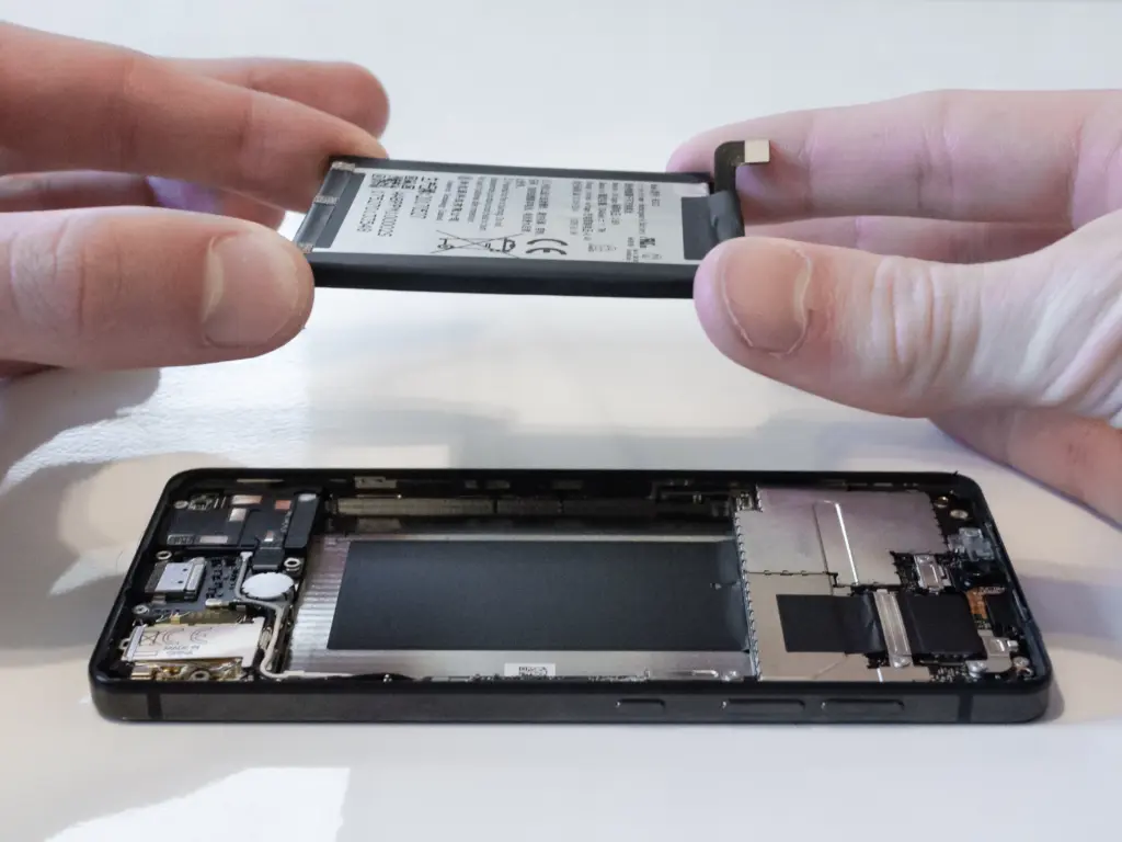 replace battery on a nothing phone