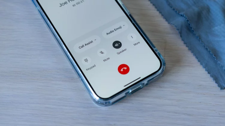 Google Pixel Phone app update brings call recording and Android Auto worldwidephone